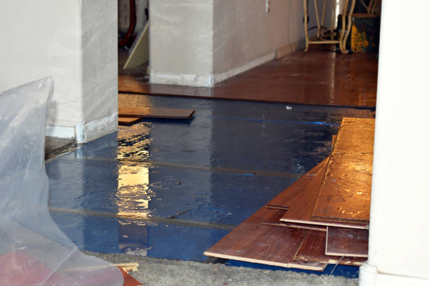 Professional Basement Flooding technician working in Cashion, OK